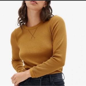 Mustard brown waffle thermal by Everlane
